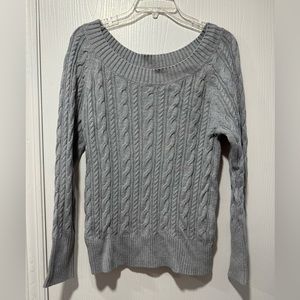 JCP grey cable kit sweater size medium - great condition, barely worn